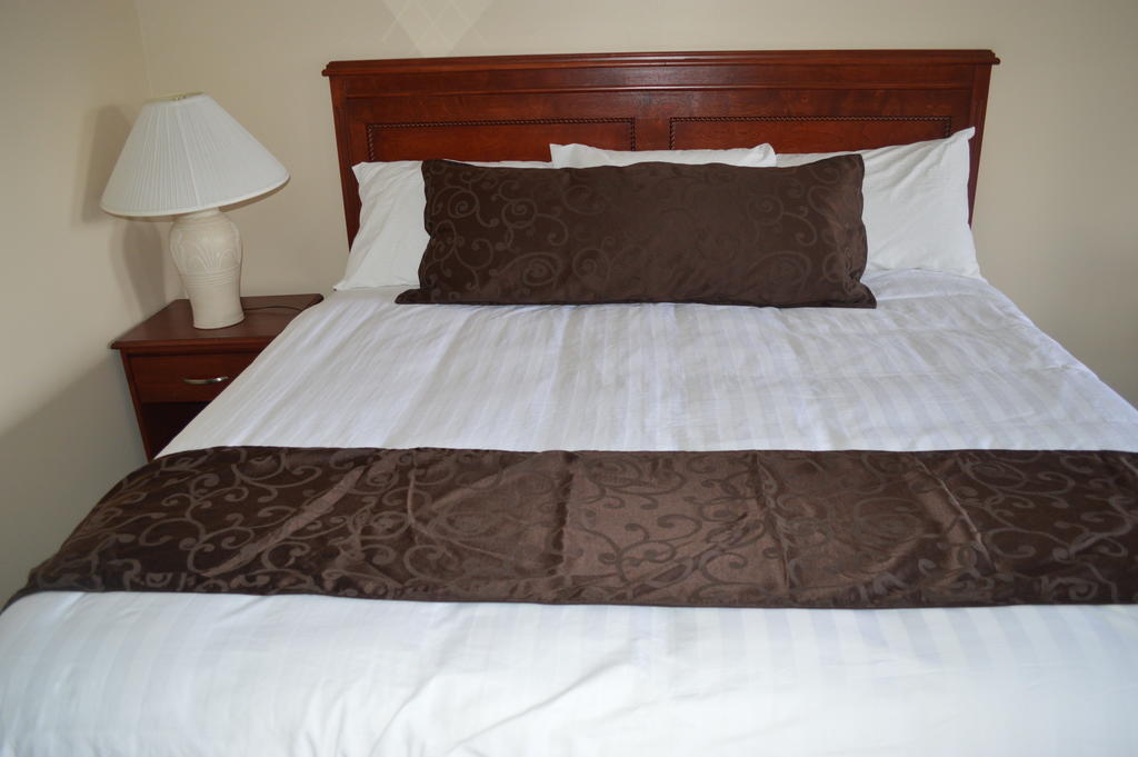 Mary'S Motel Golden Δωμάτιο φωτογραφία